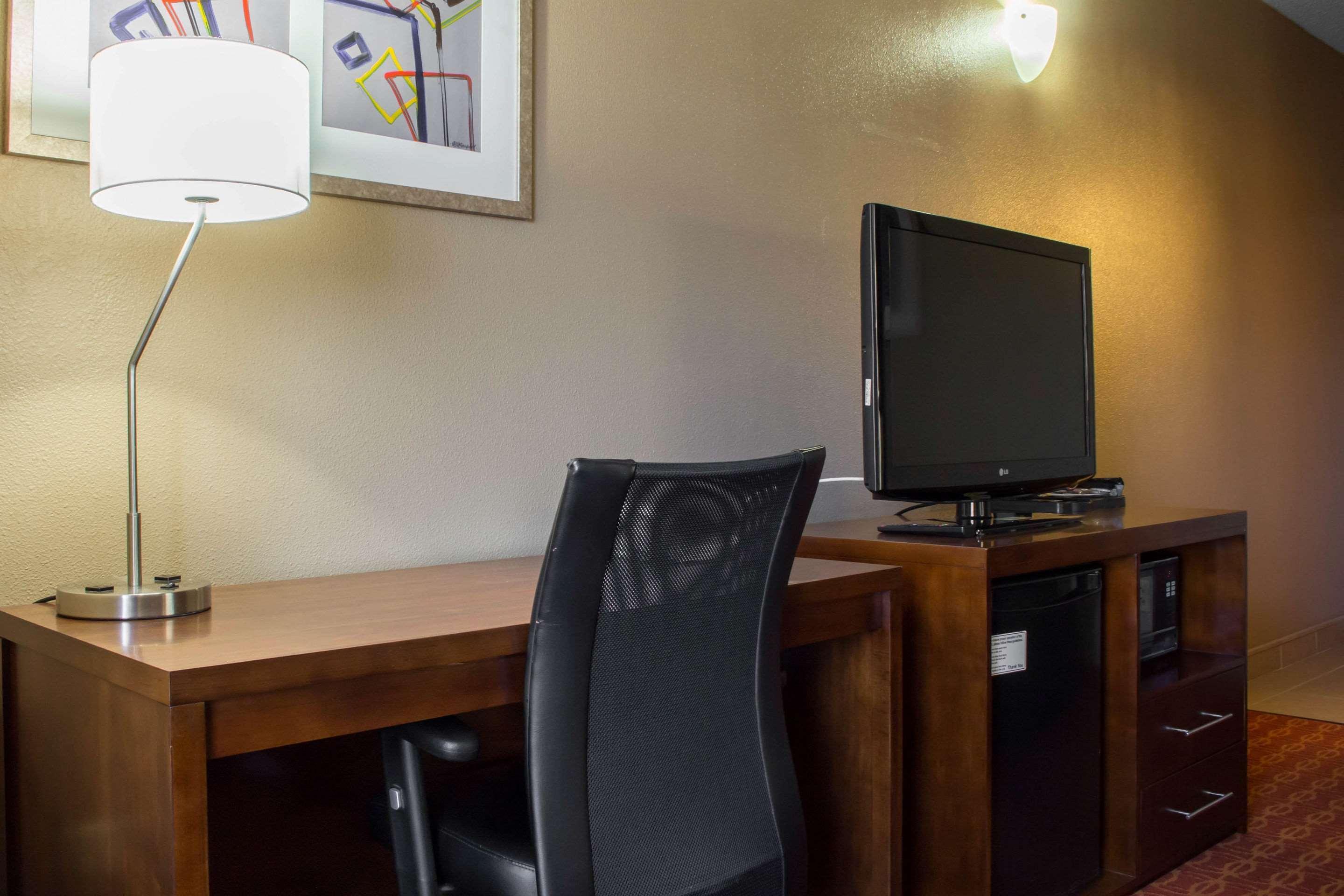 Hotel Comfort & Near Kino Sports Complex Tucson